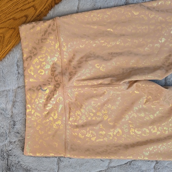 ZYIA Active Tan/Gold Animal Print Leggings, Women's Size 6-8, Great Condition - Picture 7 of 8